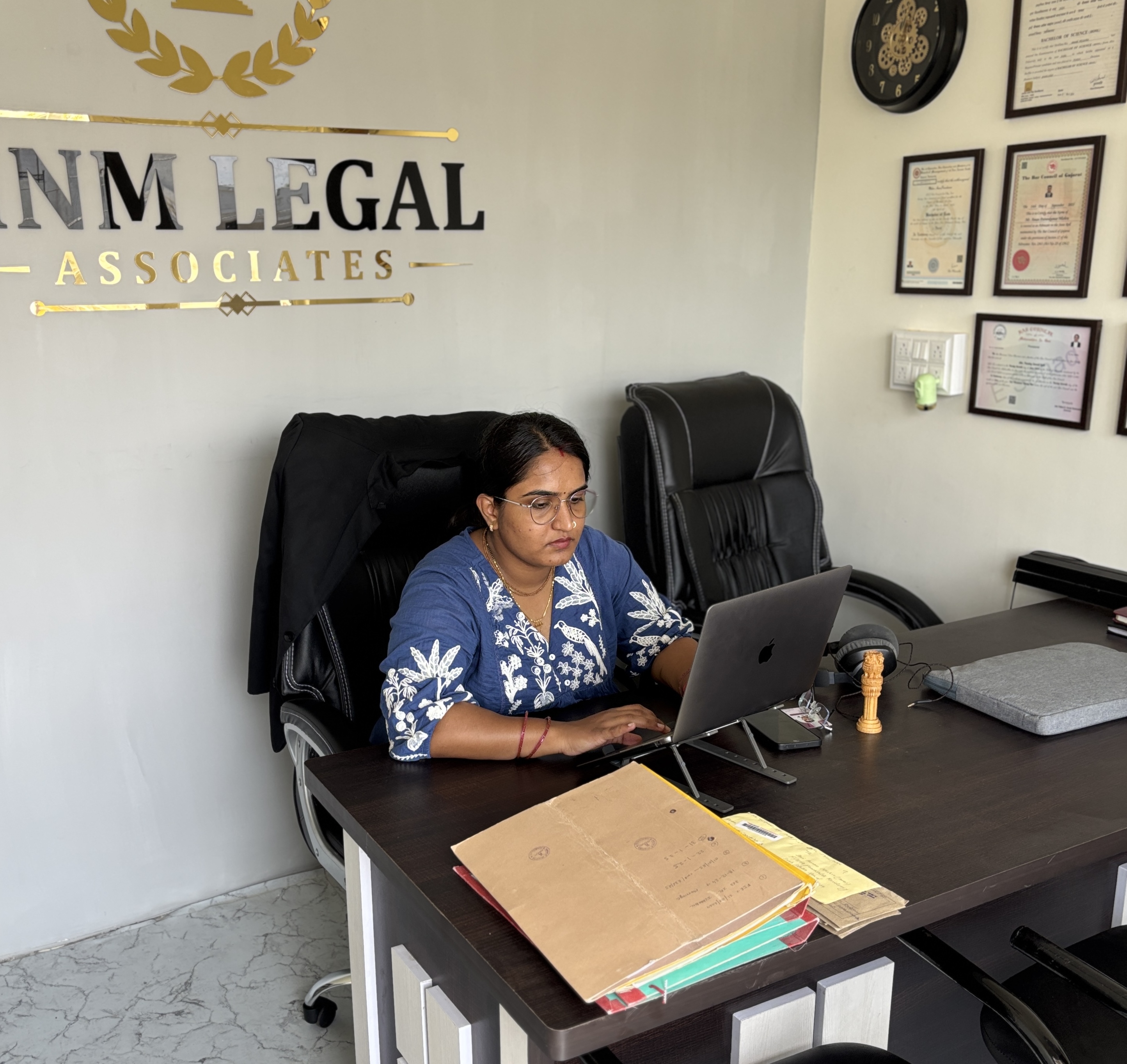 Advocate Sonali Pandey